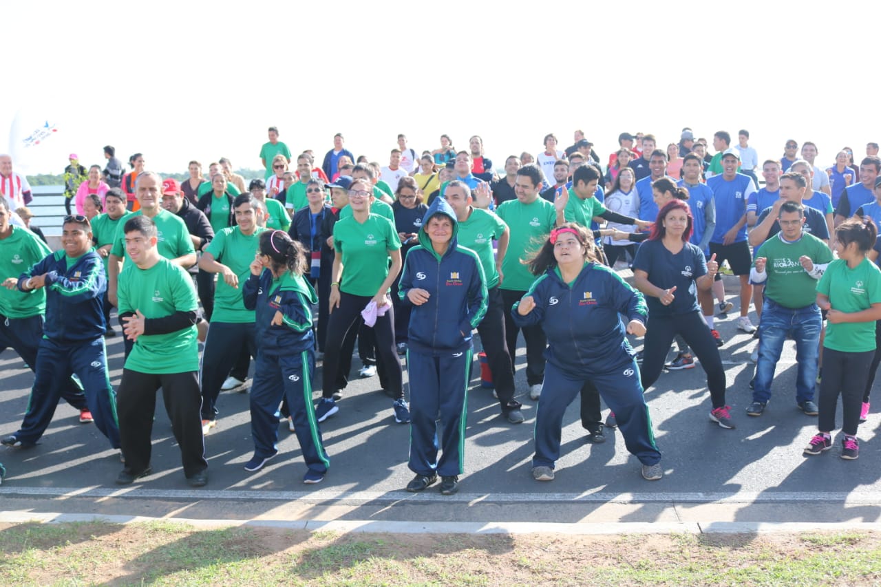 La Costanera de Asunción albergó la celebración del Día Mundial de la Actividad Física